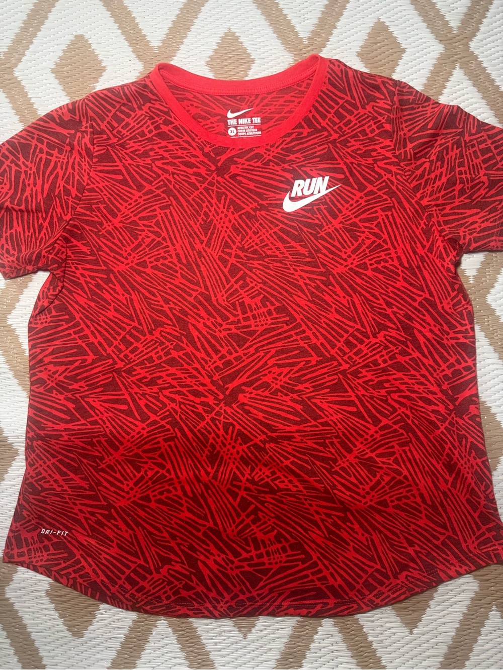 Nike Red Black Patterned 'Run' Short Sleeve Tee